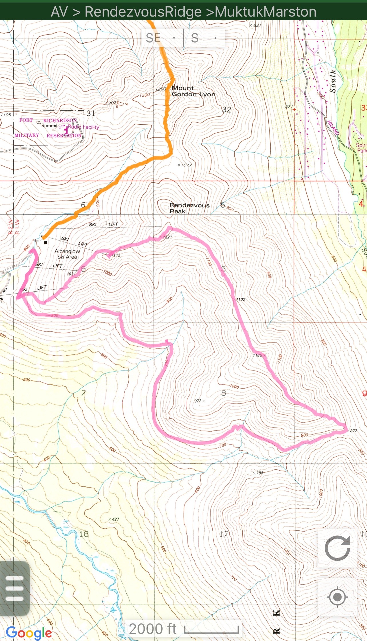 Topographical map with tracks of the loop. The track starts on the left side and goes to the right. Then it goes straight to the lower right corner. The last section winds to the left and then up in the form of a misshapen, backwards "3"